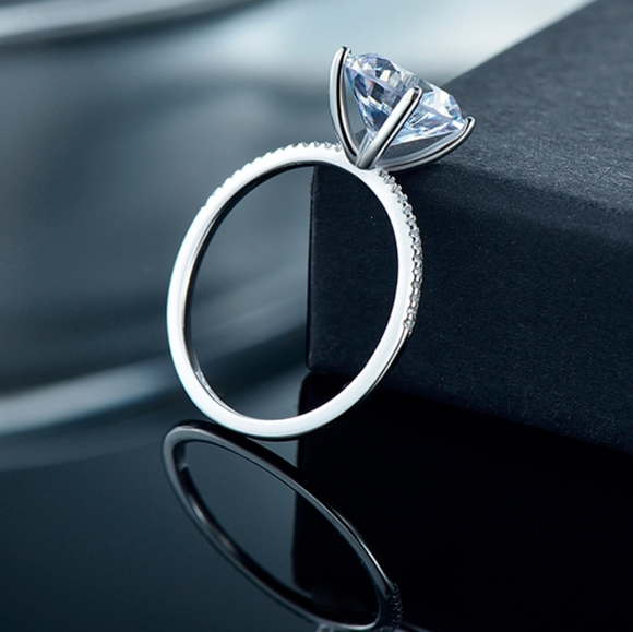 Jewelry - Luxury Engagement Ring